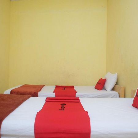 Reddoorz Near Pelabuhan Nusantara Parepare Luaran gambar
