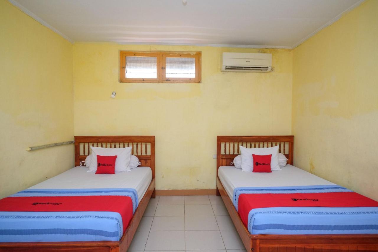 Reddoorz Near Pelabuhan Nusantara Parepare Luaran gambar