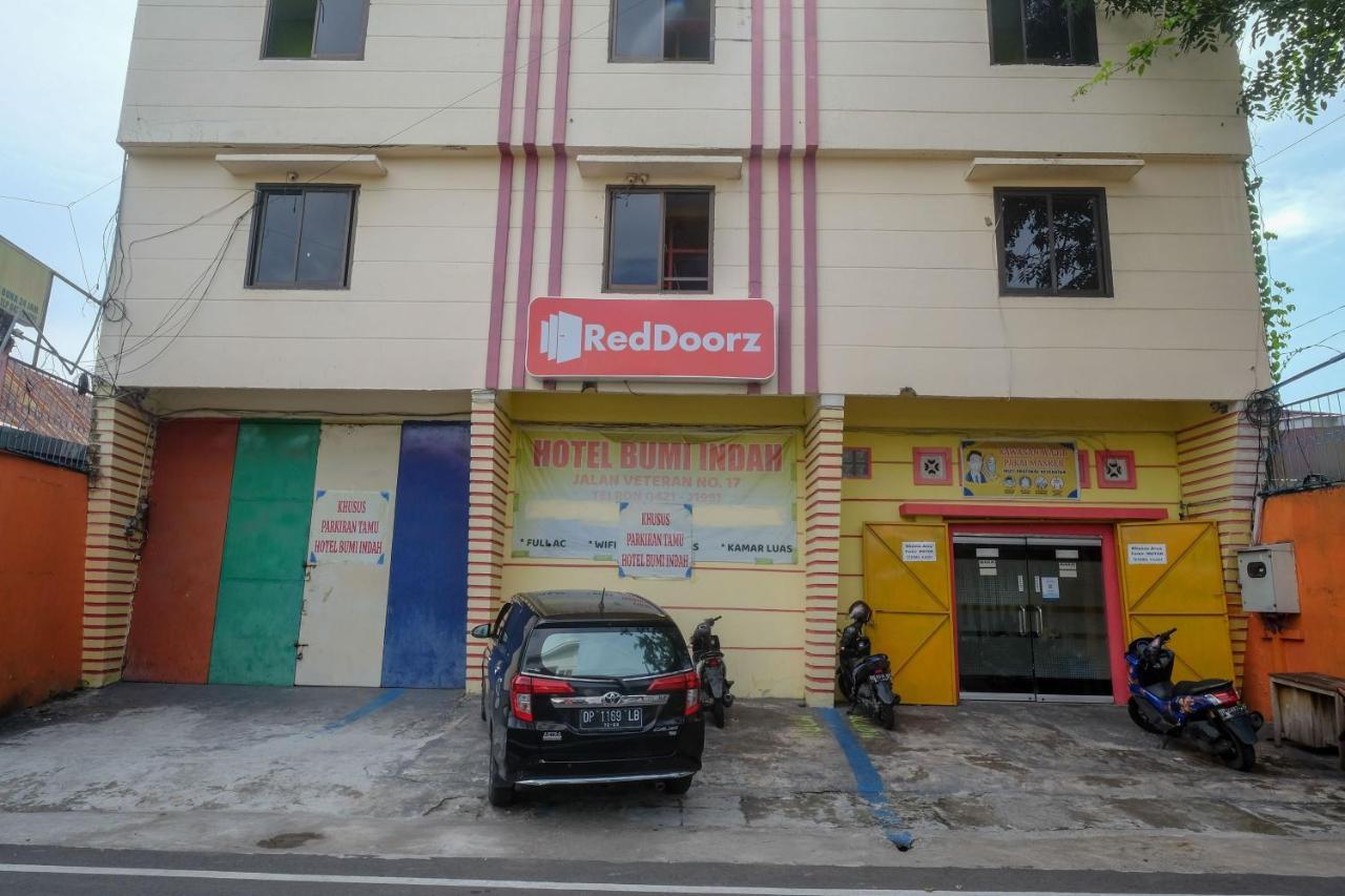 Reddoorz Near Pelabuhan Nusantara Parepare Luaran gambar